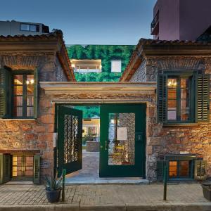 Athenian Residences