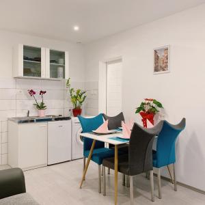 Lina Rooms Hostel