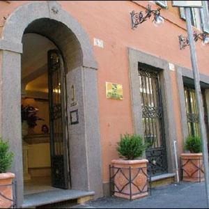 Hotel OKAPI