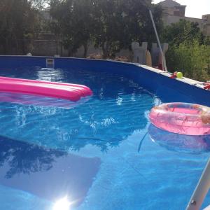 White Home. Casa Relax, piscina, free wi-fi & posto auto.