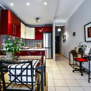 Star Acropolis Apartment