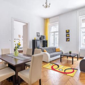 Izabella Home 2 Budapest