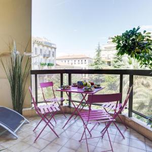GRAND H -F2, FACE VIEUX- NICE, TERRASSE, ASCENSEUR, CLIMATISATION, Terrace - Nice city center