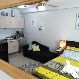 Mak'z Condo Place
