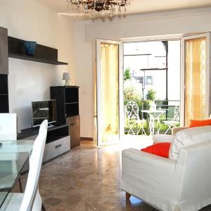 LAURA APARTMENT VENICE 4 P. 15 M TO VENICE