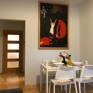 Rent0nline Hoża Apartment Center Metro