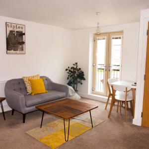 Impressive Urban Townhouse - Leeds City Centre