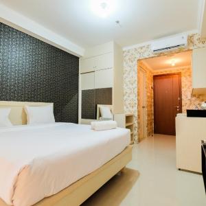 Simply Studio at Signature Park Grande Apartment By Travelio
