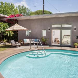 Mid-Mod Retro Private Studio & Pool