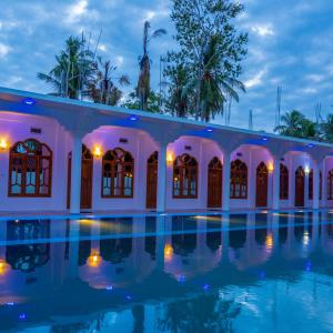MRD Beach Hotel