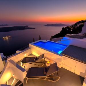Antrum Cave Villa