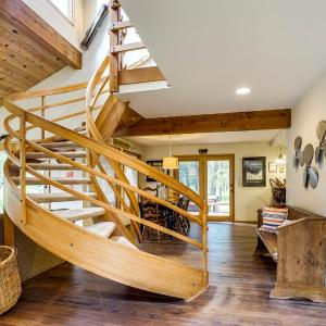 Golden Eagle Lane 17 | Discover Sunriver