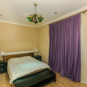 For our friends Center 2 bedrooms