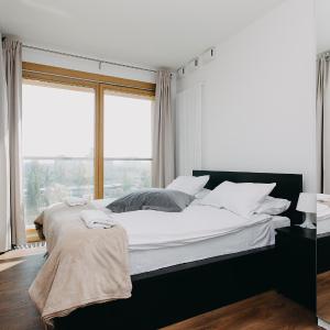ShortStayPoland Kolejowa (B10)