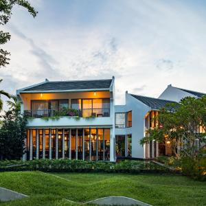Premier Senvila Boutique Resort & Spa