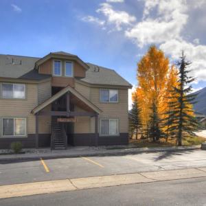 Tarn Landing C-19 Condo