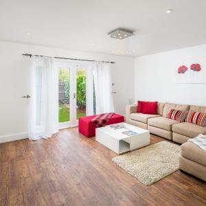 JOIVY Stunning flat with garden in West London
