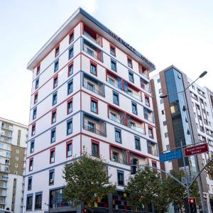 Mugwort Hotel & Spa
