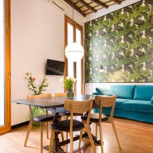 TrastevereHome - Central Monserrato House with Balcony