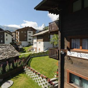 Chalet Aroleid Zermatt by Inspiringplaces Zermatt