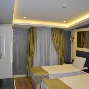 Grand Pamir Hotel