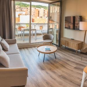 Bilbao City Center by abba Suites