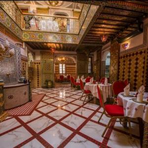 PALAIS LARAICHI Riad la porte bleue suites