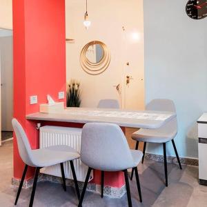 Vasilis Thissio Petralona 3d floor 55sqm