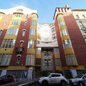 High Sky Apartment