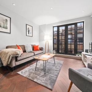 2 Bed Lux Apartments near Central London FREE WIFI by City Stay Aparts London