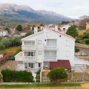 Apartments IDa II