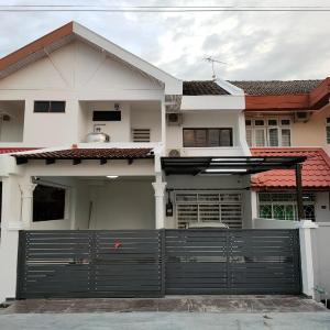 58 Kota Laksamana - Near Jonker Street for 10 to 15 Pax