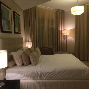 Bespoke Residences - 2 Bedroom Apartment Sea View with Beach Access H807