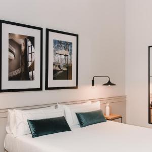 Room Mate Collection Helen Berger