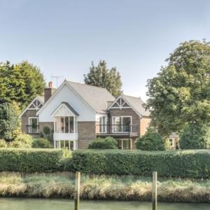 Riverside House and The Annex