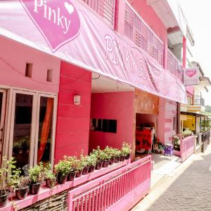 Pinky Guest House Syariah Kota Batu