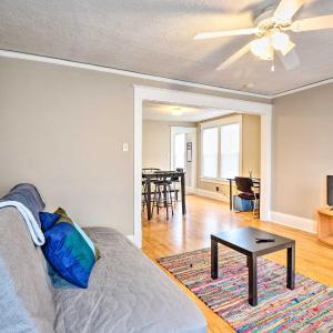 Cozy Milwaukee Duplex Walk to Fairgrounds!