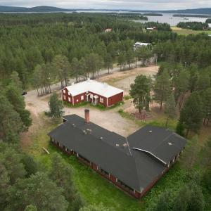 Soppela retreat at the Arctic Circle