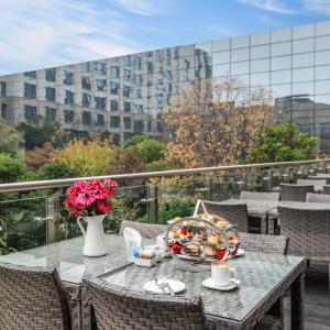 Holiday Inn Shanghai Hongqiao by IHG - near by Hongqiao Airport & NECC