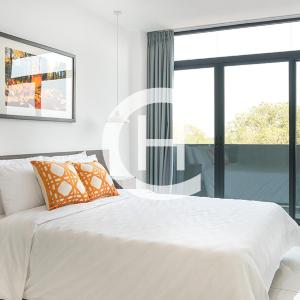Embassy Gardens by Clifton Homes