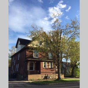 Falls Retreat - Walk to the Falls, the Casino and all Downtown Restaurants - Across from the Aquarium