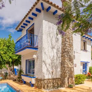 Blue Castle GuestHouse