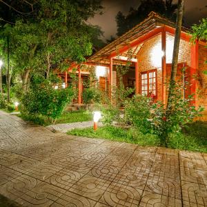 Huong Giang Bungalow