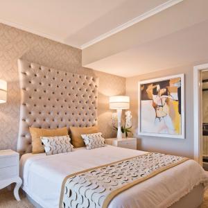 Sea Front Family Apartment