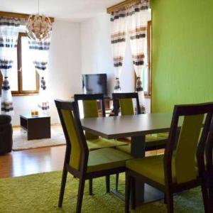 Deluxe Port View Apartment