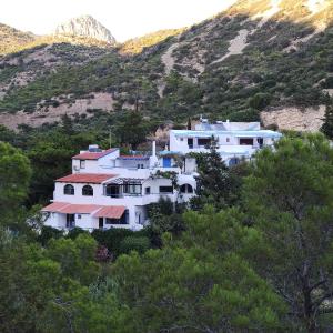 Oleander's Garden Traditional Cretan Cottage