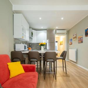 Pepi Modern by Mmega