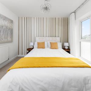Royal House Wolverhampton - Perfect for Contractors & Large Groups