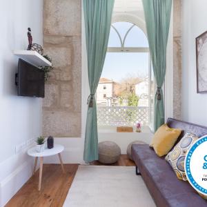 Host Wise - Charming Flat with Netflix - River View