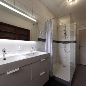 6 personnes, neuf & cosy, centre - gare
